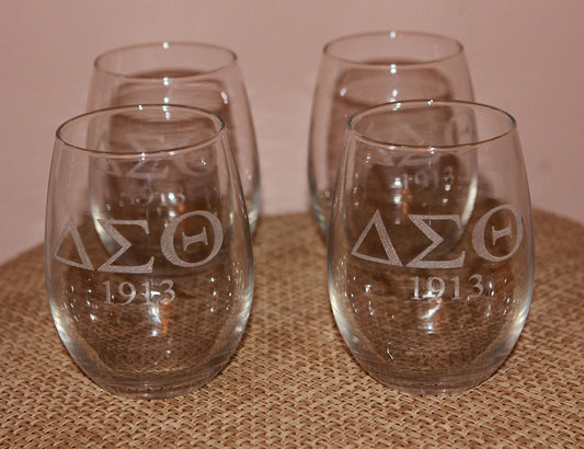 ENGRAVED Delta Sigma Theta Sorority - Set of 4 Stemless Wine Glasses